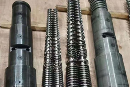 塑料擠出機(jī)螺桿機(jī)筒選型原則，掌握這幾點(diǎn)！